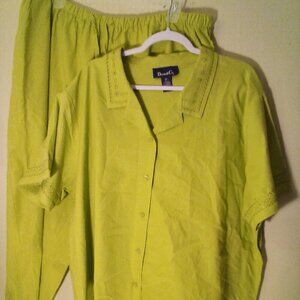 Denim & Co Shirt Capri Pants Set 3X Short Sleeve Button Up Crochet Trim Green